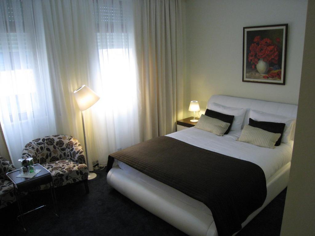 Boutique Hotel Kotoni Tirana Værelse billede