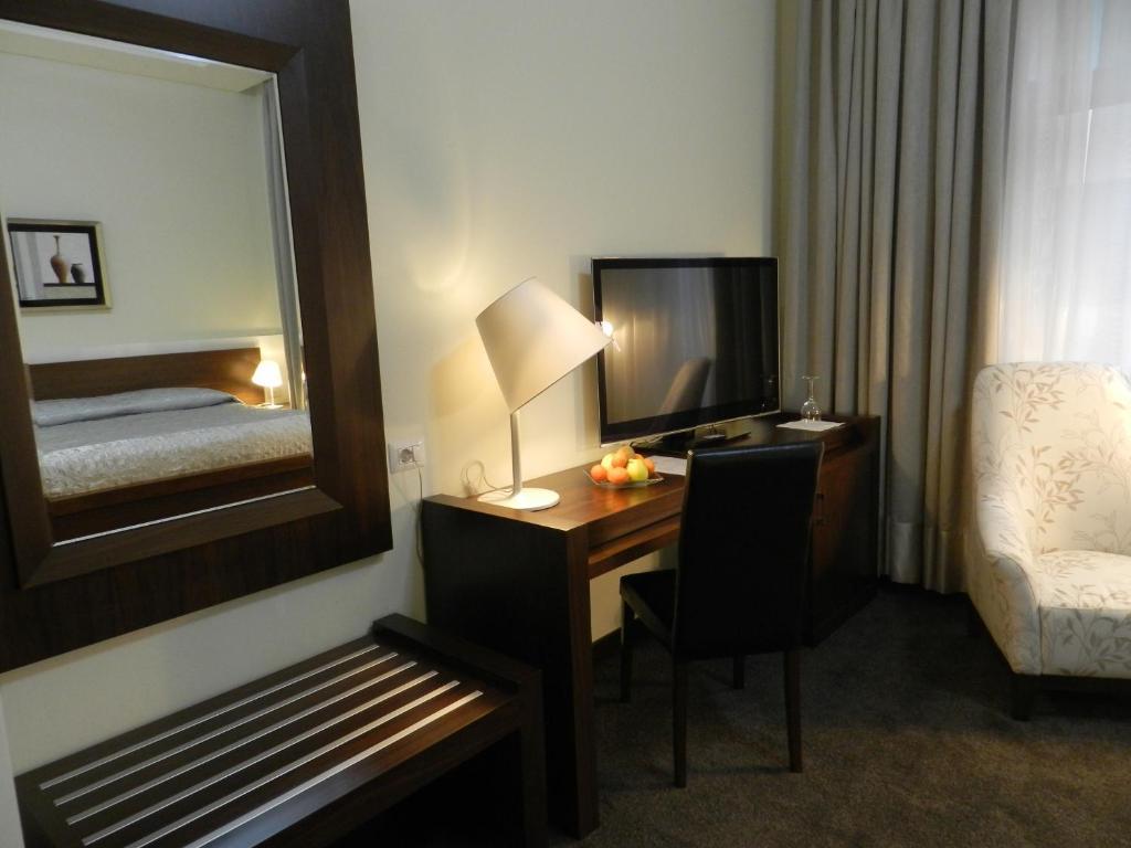 Boutique Hotel Kotoni Tirana Eksteriør billede