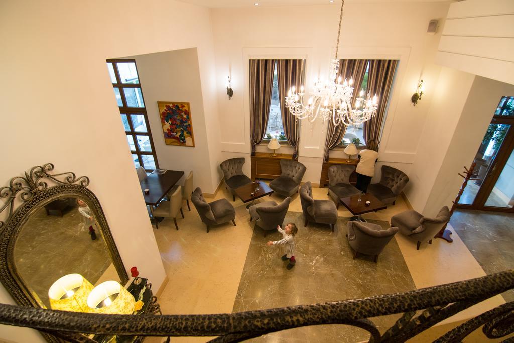 Boutique Hotel Kotoni Tirana Eksteriør billede